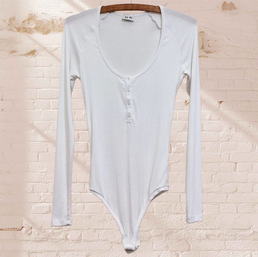 ALIX NYC Horatio Thong Bodysuit in White | REVOLVE Size Small - Picture 3 of 7